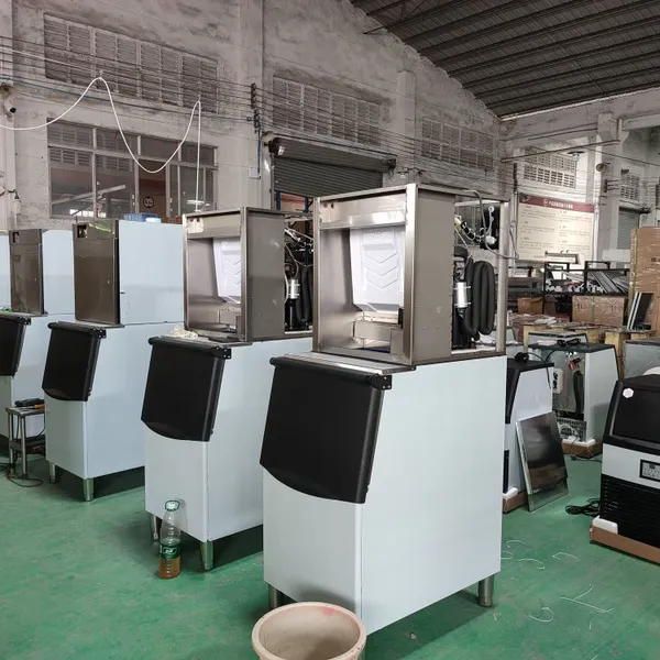 500kgs/24hours Hot Bar Cube Ice Making Machine Ice Maker Cube Maker Equipment Granular Ice Machine With CE C