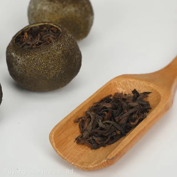 Xiaoqing Citrus Xinhui Picking Citrus Orange Peel and Pu'er Cooked Tea photo-4