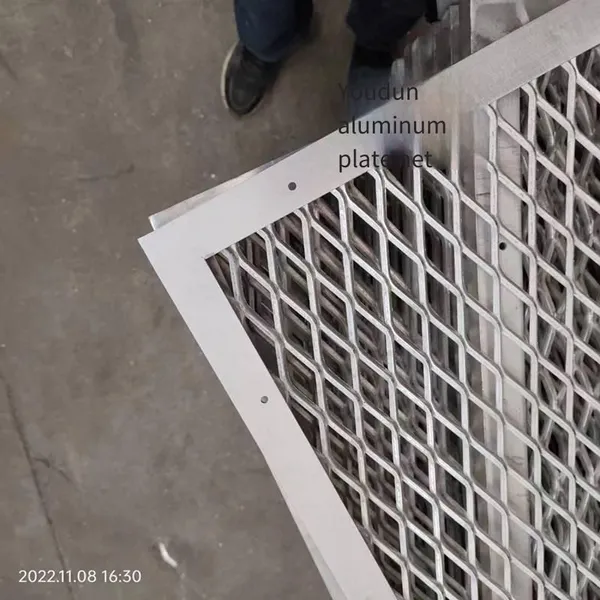 Customizable Metal Aluminum Wire Mesh for Ceiling Decoration in 4 Hotel Stores, U-shield, Lightweight and Beautiful, Suitable for Exterior Wall Decoration photo-3