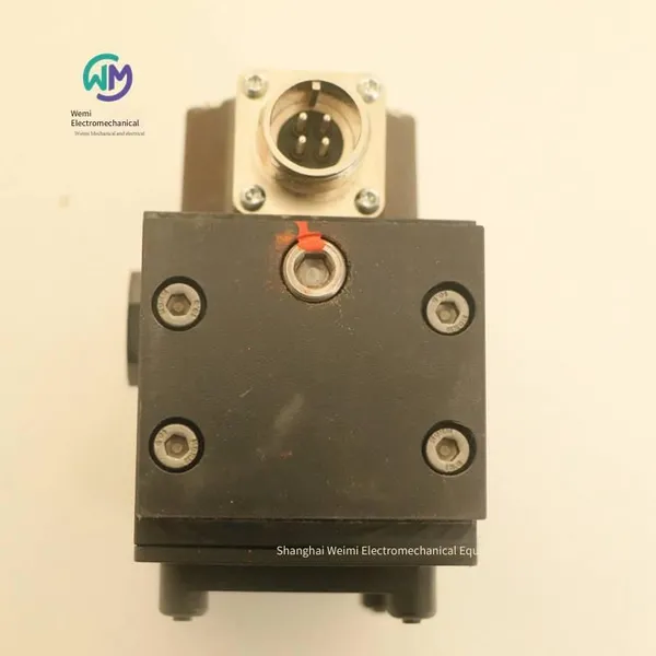 Rexroth Four-way Servo Valve 4ws2em10-52/75b11et315k8dv photo-3