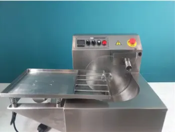 Automatic Coco Beans Chocolate Beans Melting and Grinding Machine photo-4