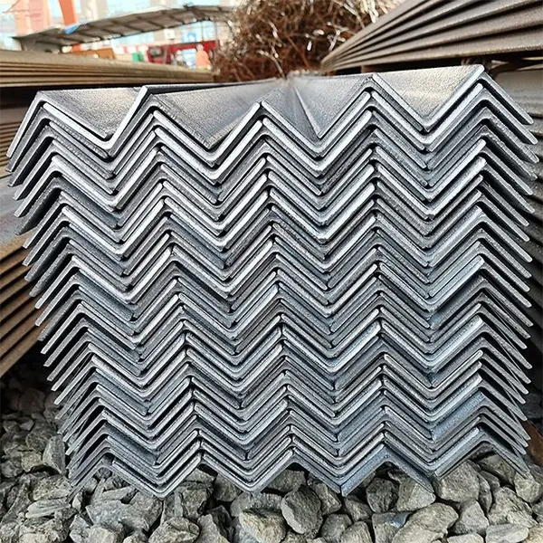 150×150 – 250×250 mm Heavy-Gauge Equal Angle; ASTM A572 Gr50 – 10mm – 20mm – Beveled Ends – Large Stock photo-4
