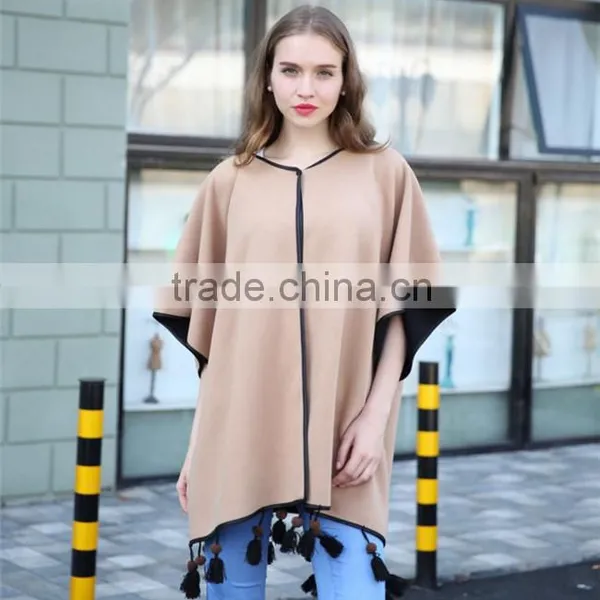 Big Street PU Edging Latest Fashion Wooden Beads Decorated Office Shawl Cloak photo-4