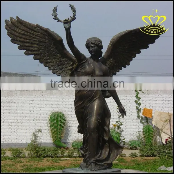 City Square Characters of Modern European Bronze Sculpture photo-2