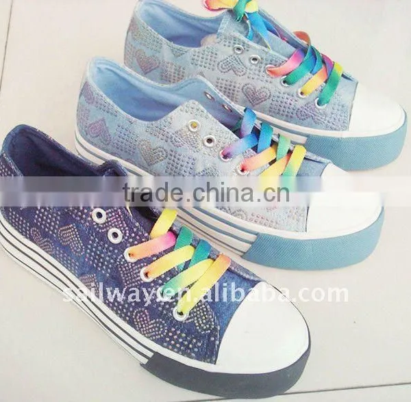 Popular Rainbow-colored Latchet Lady Casual Shoe