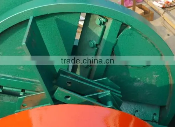 High-quality Tree Trunk Wood Chipper Crusher Machine Manufacturer Factory photo-5