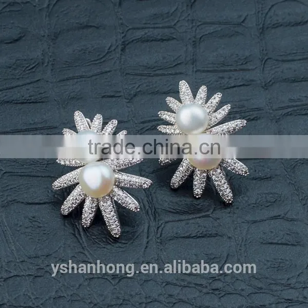 Natural Pearl Inlay Zircon Earrings Fashion photo-3