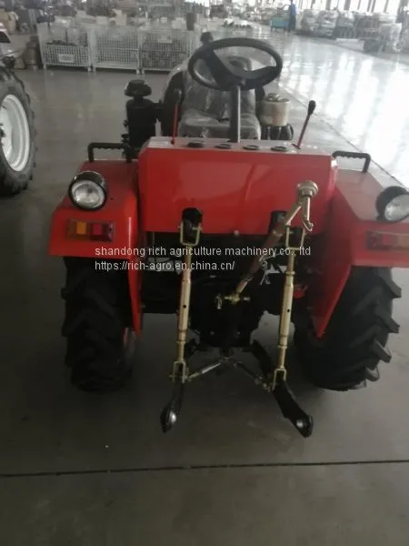 Tractor 4 Wheel Straight Four-drive Tractor For Lawn photo-2
