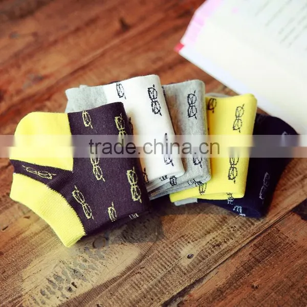 China Supplier Newest High Quality Cotton Ankle Men Casual Socks photo-2