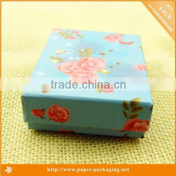 Green Color Standing Jewelry Box Packaging photo-2