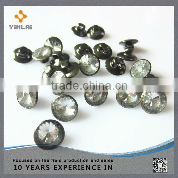 Brass Bulk Buttons for Garment With Three Color photo-4