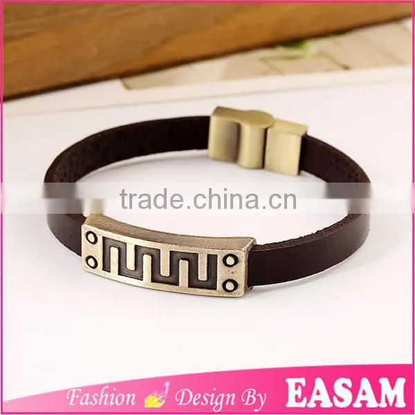 Genuine Leathe Bracelet Geometrical Line Debossed Mens Leather Bracelet photo-3