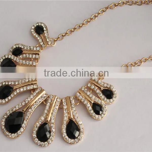 Fashion Charm Women Necklace Water Drop Metal Necklace Wholesale photo-2