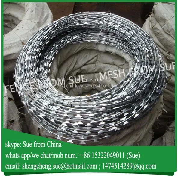 Factory Razor Blade Barbed Wire Galvanized Razor Wire for Sale photo-2