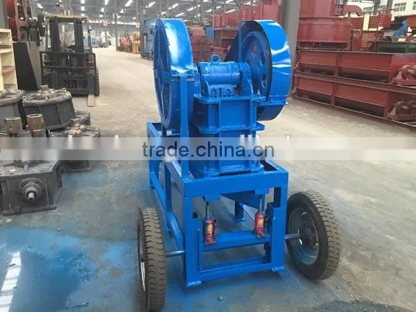 Small Scale Stone Crusher,mobile Jaw Crusher Factory photo-3