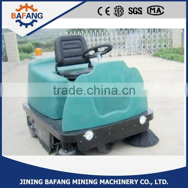 Driving - Type Sweeping Car Property Area Electric Sweeping Vehicles Cab Cab Sweeping Machine Road Sweeping Vehicles photo-5