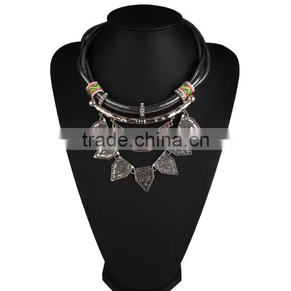 Europe and the United States the Original Single Necklace Vintage Brief Collarbone Geometric Pattern Sweater Chain Tassel photo-2