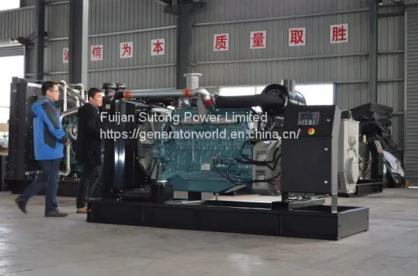 Дизельный генератор Doosan мощностью 300 кВА открытого типа с панелью автоматического включения и выключения