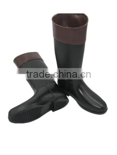 Good Quality Knee High Fashionable Ladies Plastic Rain Boots photo-2