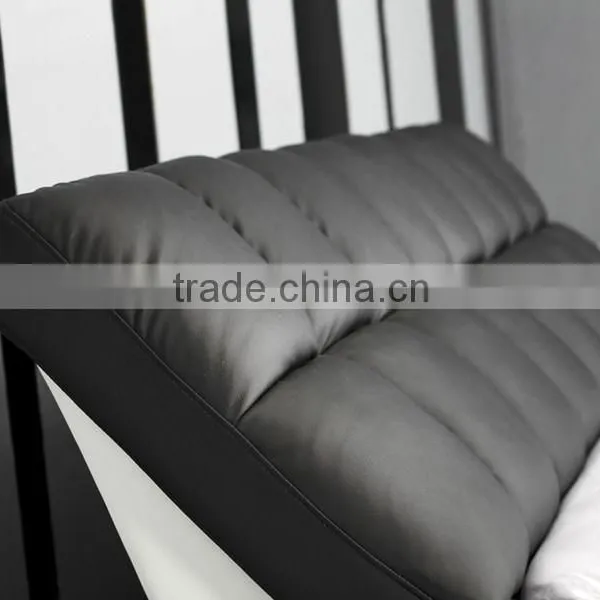 Modern Bed photo-4