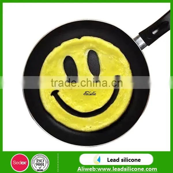 Eco-friendly Round Shape Smile Face Silicone Fried Egg Ring Egg Pancake Ring photo-3