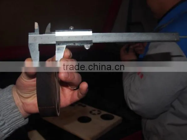 Best Selling Laser Cutting Machine 400w for 25mm Wood photo-2