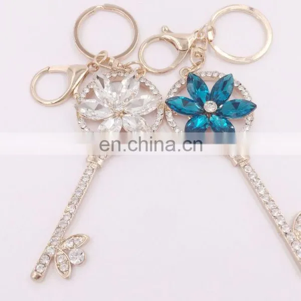 Fashion Creative New Product Crystal Key Chain Metal Key Chain Petal Key Chain photo-6