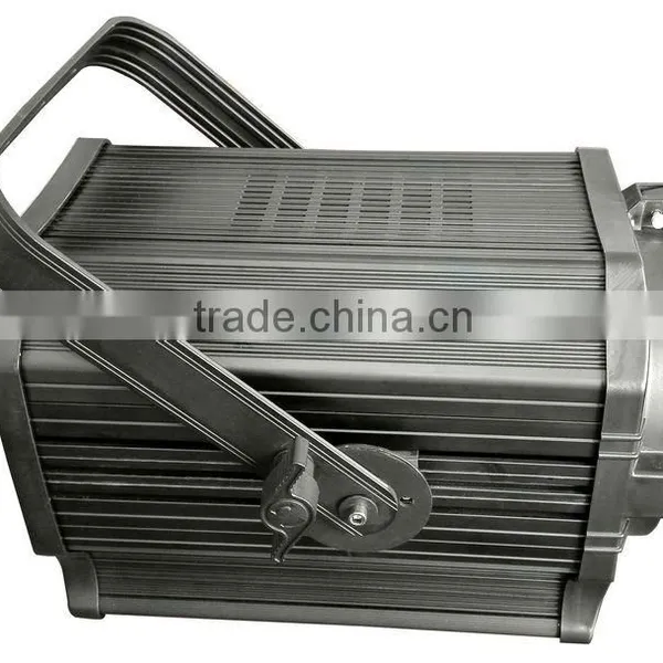 High Quality DMX Dimming Zoom CRI Ra 95 3200K Warm White 400W LED Studio Light Fresnel Spotlight For Video photo-4