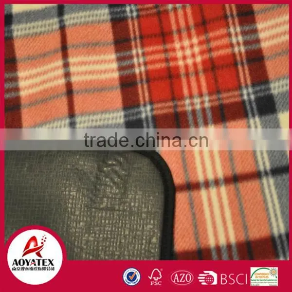 Rolling Package Check Pattern Polar Fleece Picnic Blanket photo-3