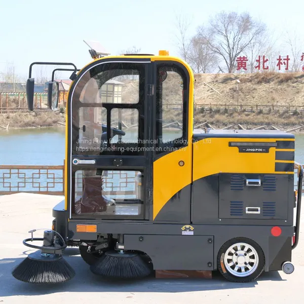 Road Property Sanitation Vehicle Outdoor Garbage Sweeper Electric Sweeper Industrial Sweeper photo-3