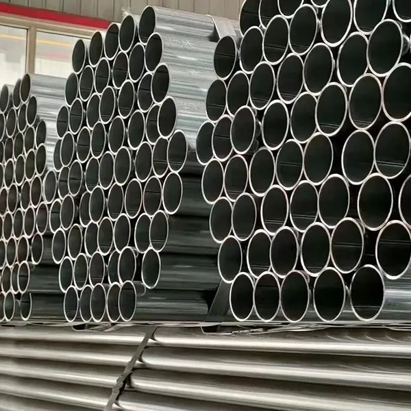 Galvanized Pipe with Threaded Ends for Easy Installation and Connection