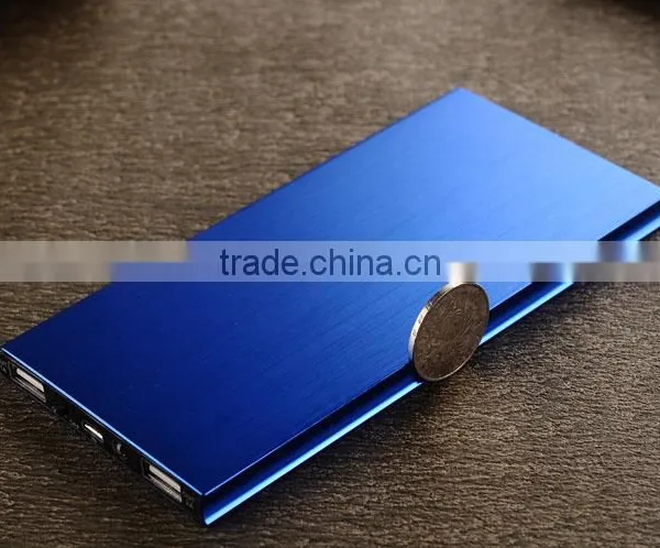 2015 Unique Design Dual USB Portable Mobile Power Bank photo-3