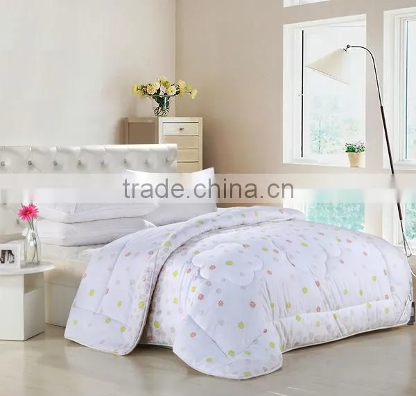 Romantic cheap print patchwork quilt bedspread supplies