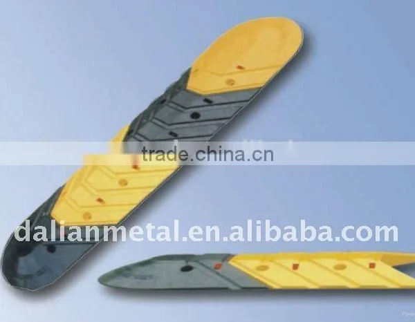 China Quality Traffic Road Steel Speed Hump photo-5