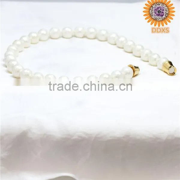 White 10mm AAAA+ White Magnetic Clasp Shell Pearl Necklace photo-4