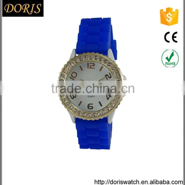 Wholesale Charm Man's Wrist Watches Alloy Material Case Silicone Band photo-2