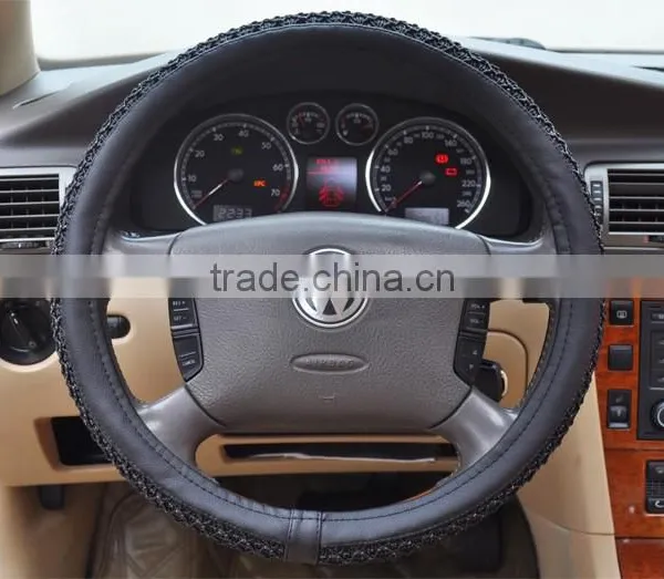 The New Ice Silk Cotton Car Spell of pu Leather Steering Wheel Covers Universal Design is the Four Seasons General photo-2