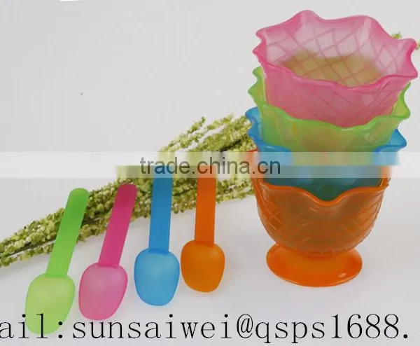 Colorful Ice Cream Bowl With Spoon Set Leakproof Bento Lunch Box With Silicone Plug