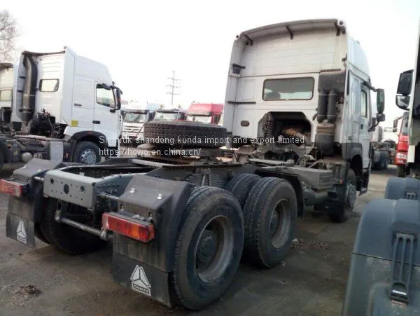6x4 Sinotruk Howo Tractor for Sale ZZ4257N3247A photo-5