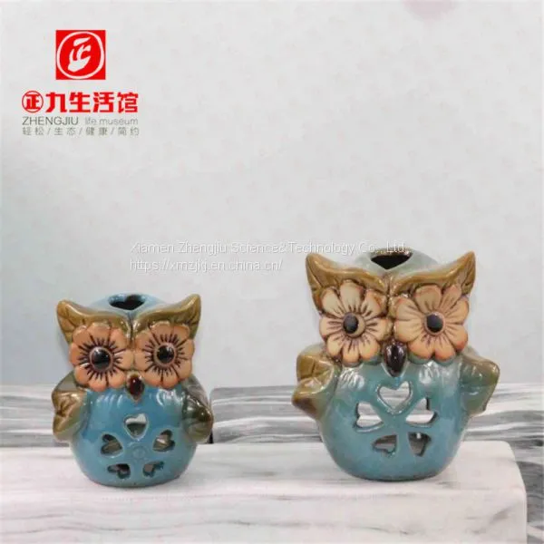 European-style Creative Retro Home LED Lamp Hollow-out Owl Resin Crafts Decorations photo-2