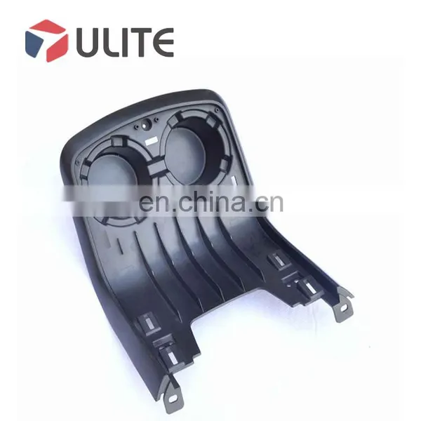 Super Bargain Useful Plastic Injected Mold Usb Car Charger photo-4