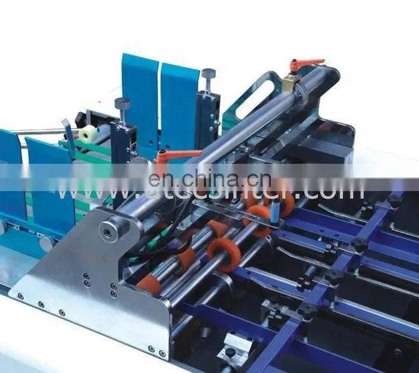 UTM800A CE Approval Certificate Automatic Toy Paper Display Box Window Patching Gluing Machine With Corner V Cut and Creasing photo-2