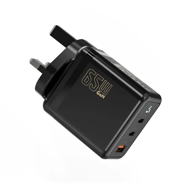 Compact USB-C GaN Charger With Foldable Plug and International Voltage Support photo-2