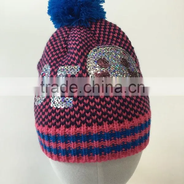 Hot Sale New Design Knitting Beanie Hat Bling Bling Sequins Embroidered Hats Emoji Smail Pattern