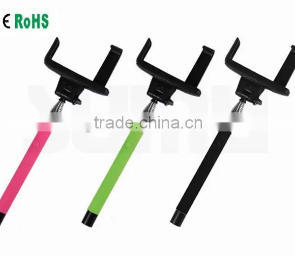 Wireless Selfie Stick With Bluetooth Button photo-2