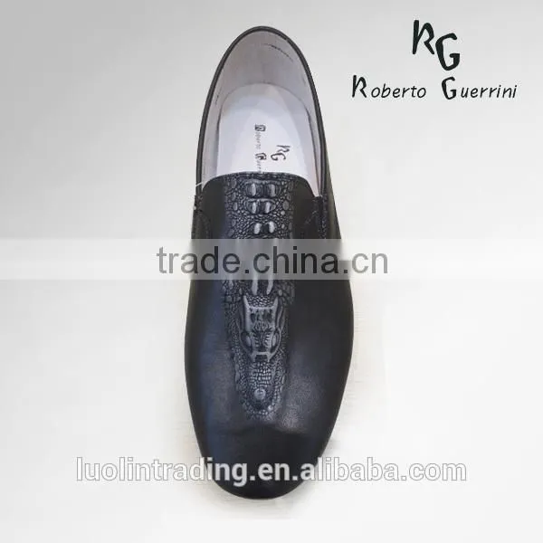 Mulyicolor Competitive Price Leisure Shoe for Men photo-4