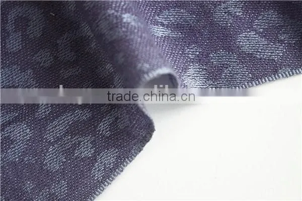 Jacquard Leopard Pattern Wool Scarf photo-4