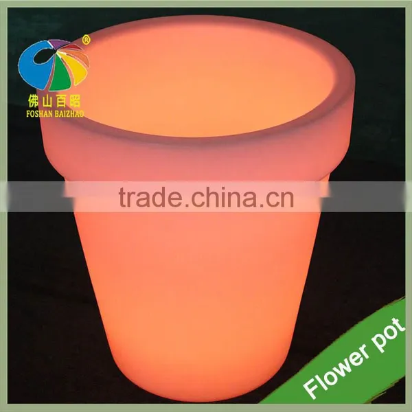 Light Up Color Landscape OEM LED Flower Planter Pot photo-3
