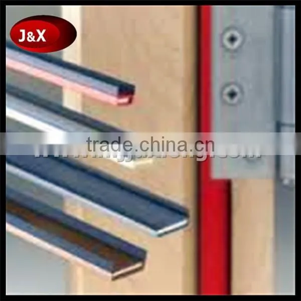 Graphite Based Hard Rubber Strip With Pvc Shell Fireproof Intumecsent Seal Strip With Adhesive photo-3