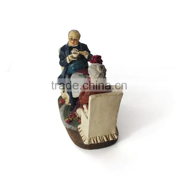Artificial Souvenir Family Couple Sculpture photo-4